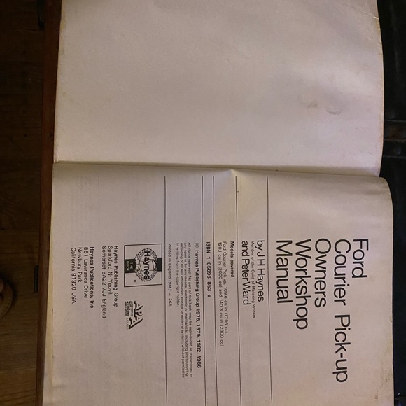 Haynes Ford Courier Pick-Up 1972-82 all models automotive repair manual 268 - Picture 2 of 10